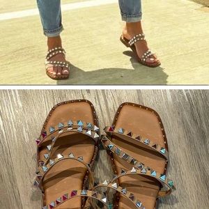 Comfy and Chic Sandals. Perfect condition